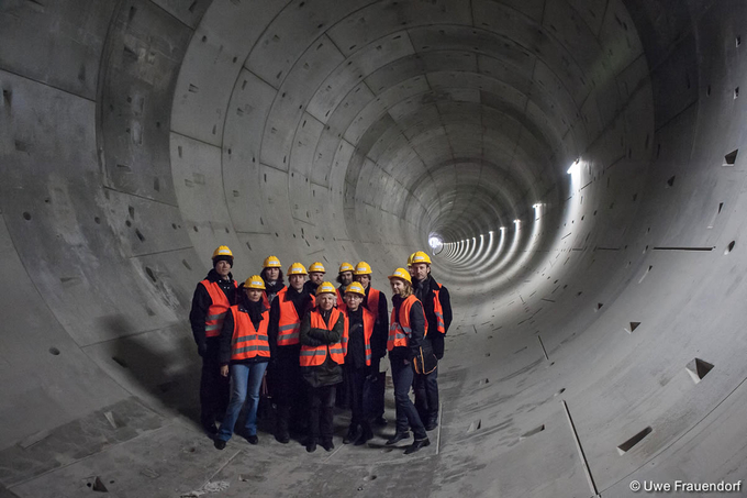 Tunnel